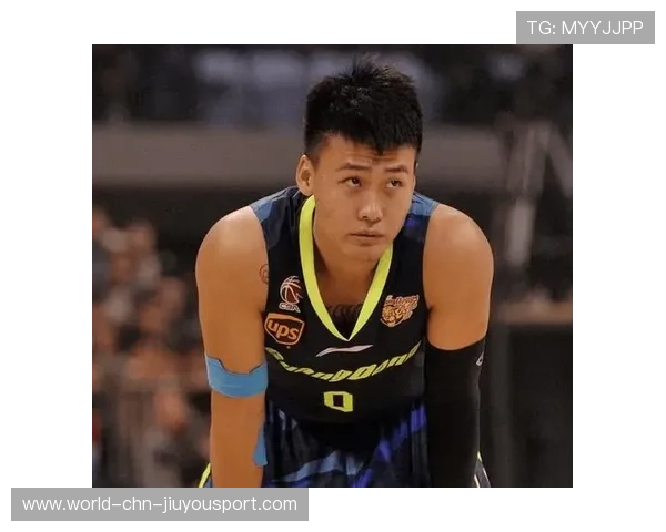 赵睿训队友上热搜，网友：广东男篮需要这样的狠人！，赵睿落选男篮集训